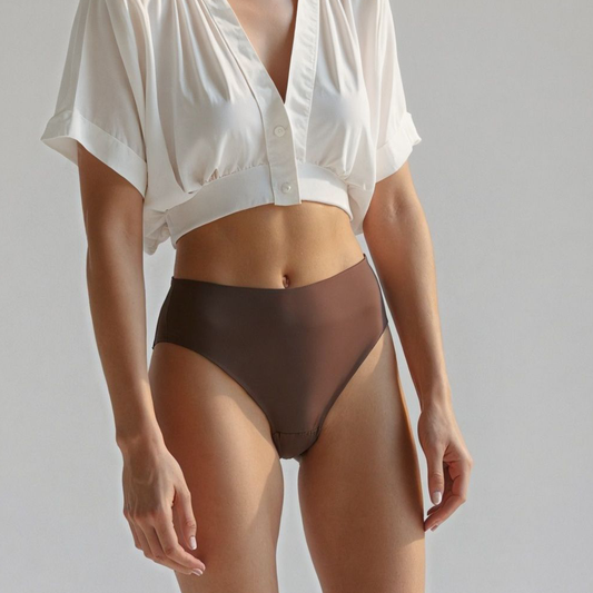 Seamless Camel Toe Thong