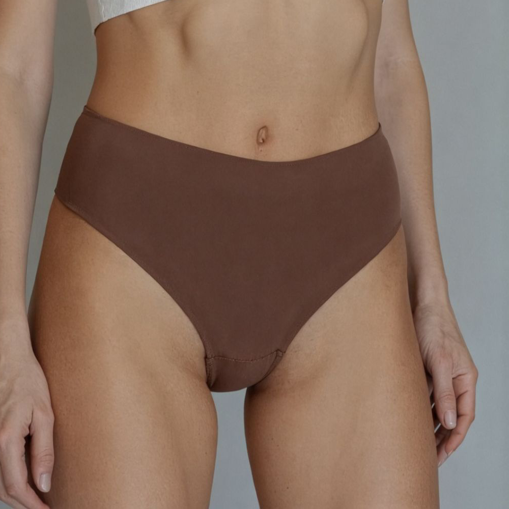 Seamless Camel Toe Thong